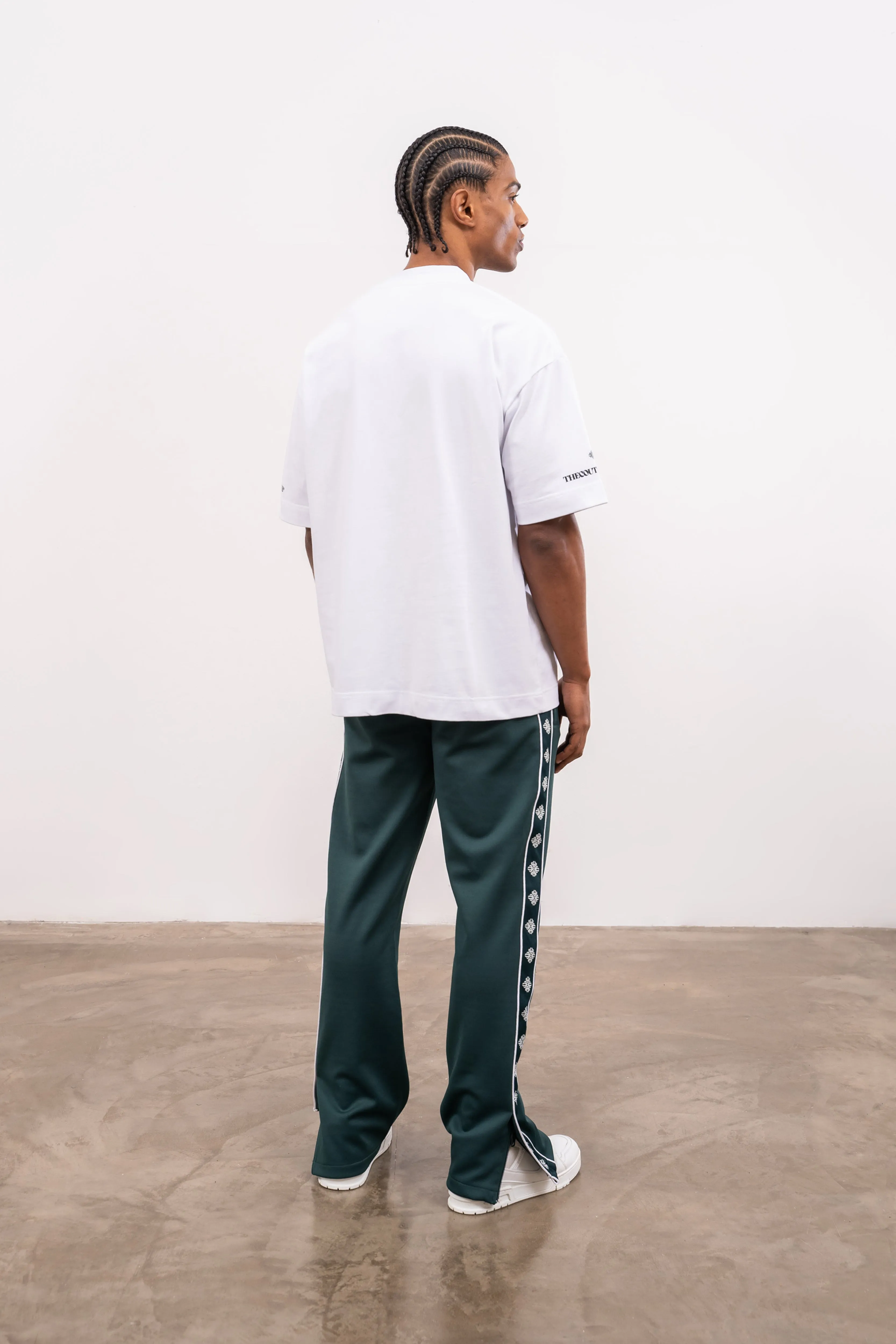 EMBLEM COPYRIGHT T-SHIRT - WHITE