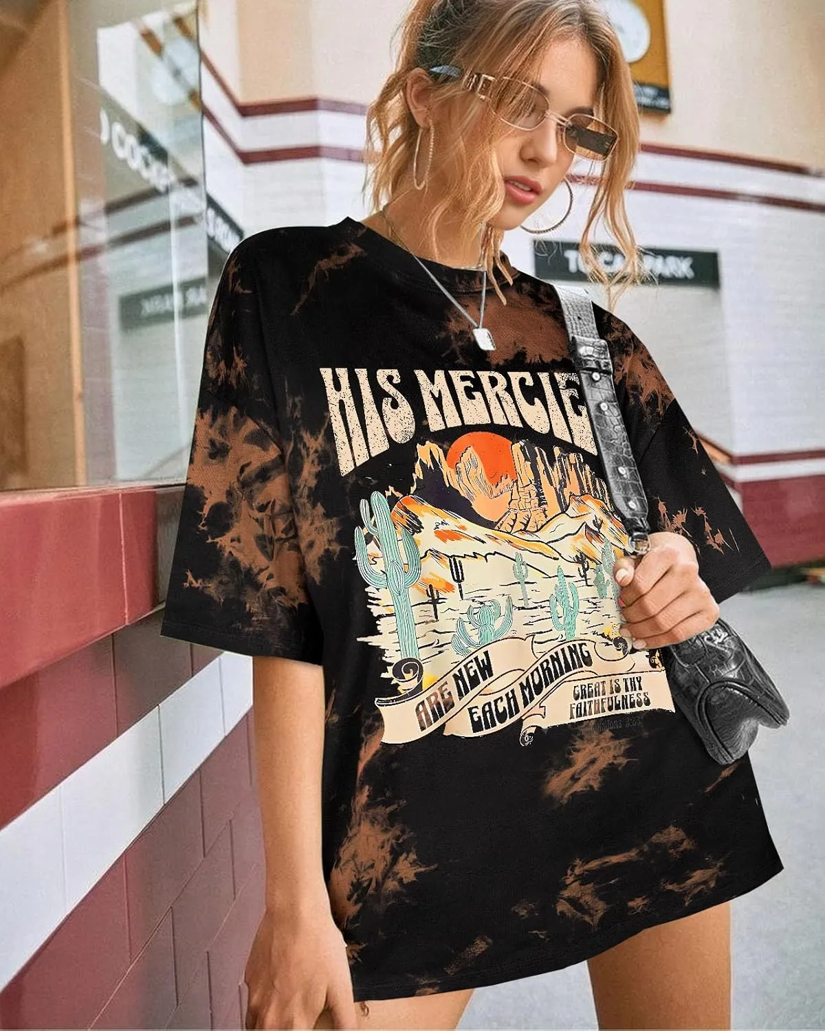 Tie Dye Shirt Women - Oversized Tie Dye T Shirt Short Sleeve Round Neck Casual Trendy Graphic Tee for Girls