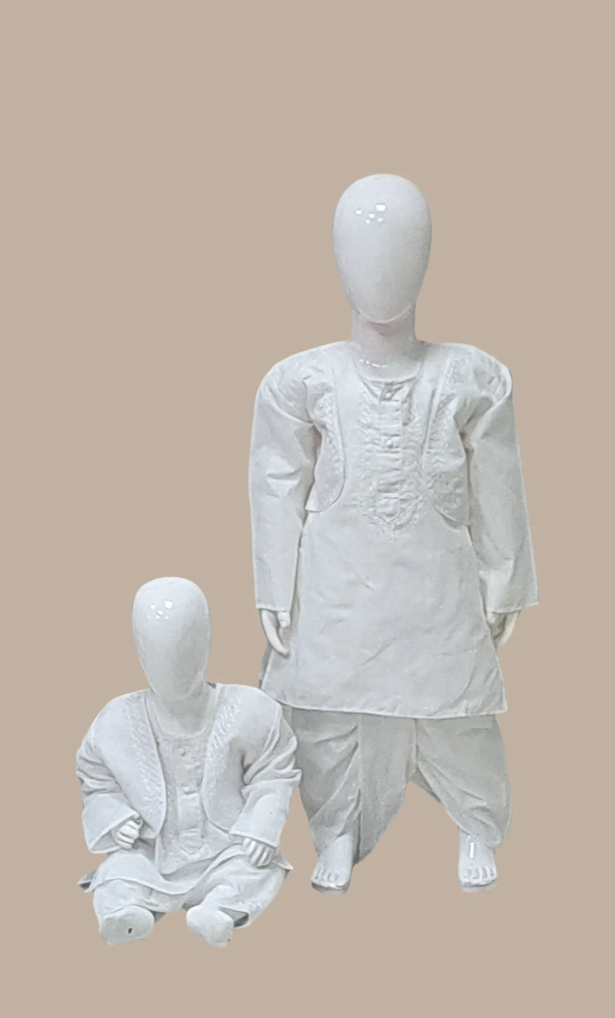 White Embroidered Kurta Top & Dhoti Pants